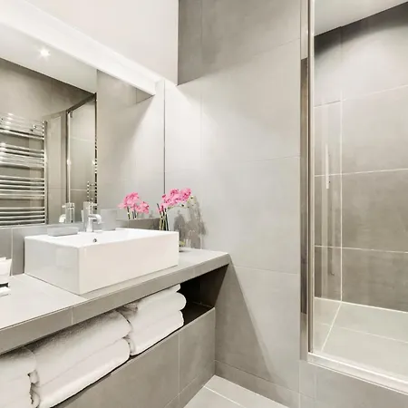 Apartment Livinparis - Luxury 3 Bedrooms Le Marais I *