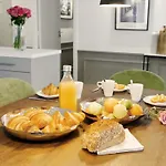 Livinparis - Luxury 3 Bedrooms Le Marais I *