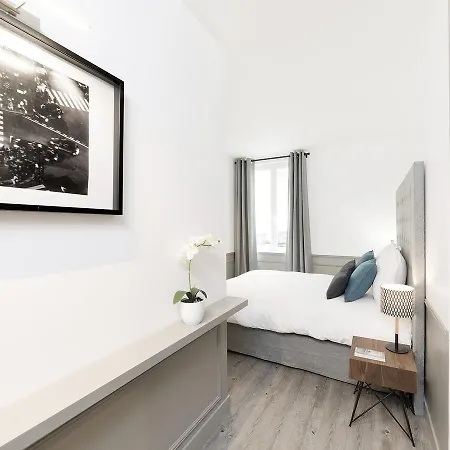 Livinparis - Luxury 3 Bedrooms Le Marais I Apartment Paris