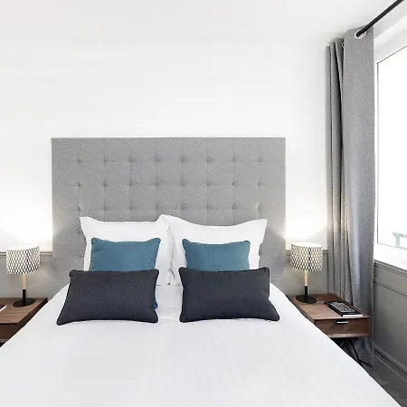 Livinparis - Luxury 3 Bedrooms Le Marais I