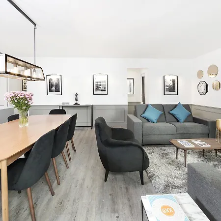 Livinparis - Luxury 3 Bedrooms Le Marais I Apartment *
